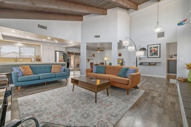 700 W Pine is Exeter's most sought-after addresses. This - photo 11