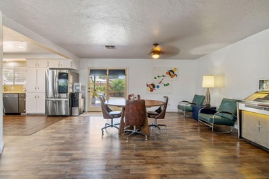 700 W Pine is Exeter's most sought-after addresses. This - photo 12
