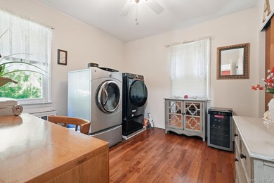Welcome home to this beautifully maintained charming residence - photo 13