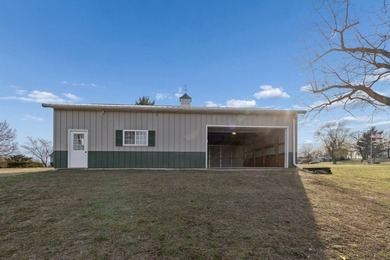 1979 Built Home and a 30x45 Morton Shop building with a concrete - photo 13