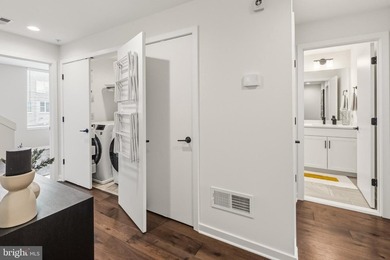 Modern upgrades meet smart home convenience at 3104 Pierview - photo 17