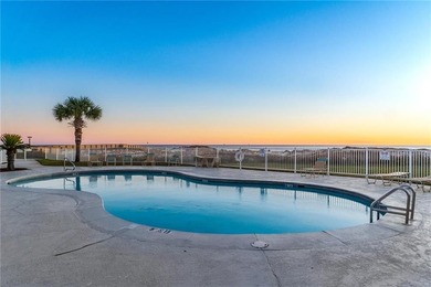 NEW PRICE ADJUSTMENT! Welcome to the Beach! This 2bdrm/2bath - photo 18