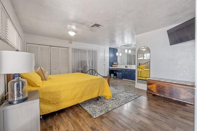 700 W Pine is Exeter's most sought-after addresses. This - photo 20