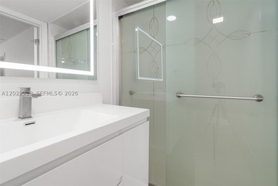 FULLY REMODELED 2-bedroom, 2-bath condo located in Sunrise Lakes - photo 22