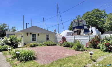 Nestled in right off of the desirable Gulf Street, this charming - photo 27