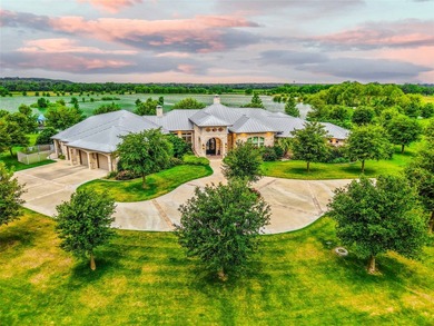 Built in 2020, this custom home built by Wright Builders boasts - photo 2
