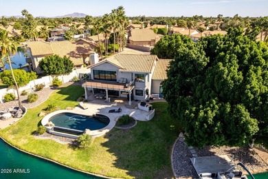 Arizona Lake Front Living at it's Finest, Welcome to The Islands - photo 9