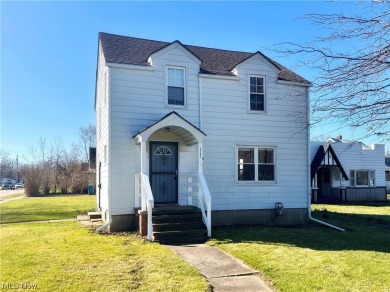 Lake Erie - Lorain County Home Sale Pending in Lorain Ohio