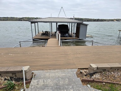 Prime lakefront investment opportunity on Moss Lake! This - photo 4