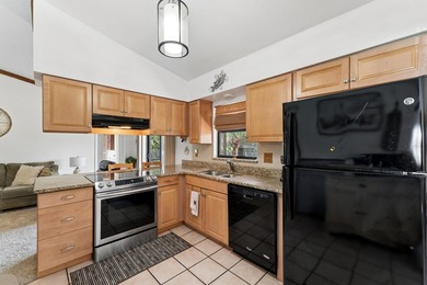 Live the Florida lifestyle you've been dreaming of in the - photo 13