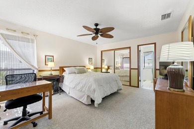 Live the Florida lifestyle you've been dreaming of in the - photo 18