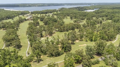 Come relax & take in the views at this custom-built 3-bedroom - photo 23