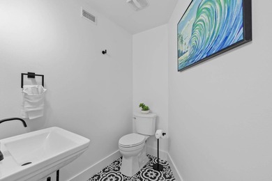 Gross Rental Income of $195,000 in the First Year! Fully - photo 29
