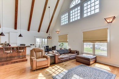 A rare opportunity to own a turnkey 30-acre multi-discipline - photo 7