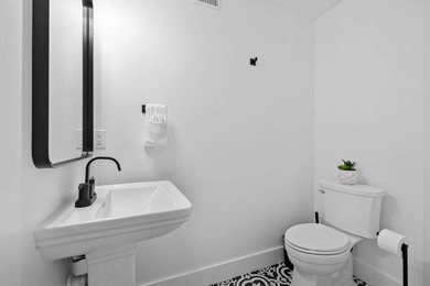 Gross Rental Income of $195,000 in the First Year! Fully - photo 47