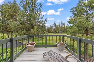 This furnished spacious, updated Meadows Golf Course home - photo 1