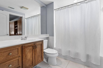 MUST SEE! Immaculate 4 bedroom, 3 bath townhome nestled in - photo 12