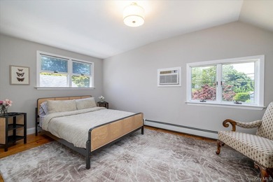 Welcome to 2589 Southard Avenue! This meticulously maintained - photo 13