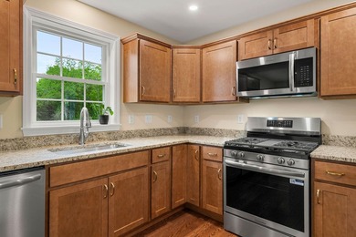 Welcome to Violette Estates! This beautiful new condo is ready - photo 13