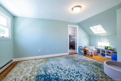 Welcome to 2589 Southard Avenue! This meticulously maintained - photo 15