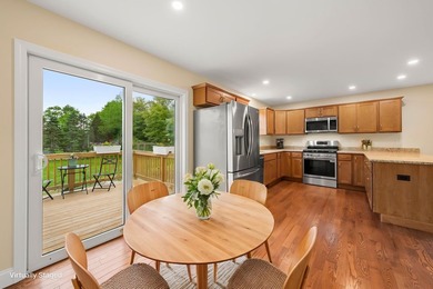 Welcome to Violette Estates! This beautiful new condo is ready - photo 15