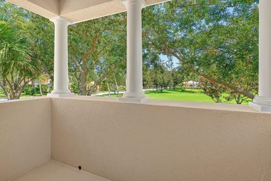 MUST SEE! Immaculate 4 bedroom, 3 bath townhome nestled in - photo 15