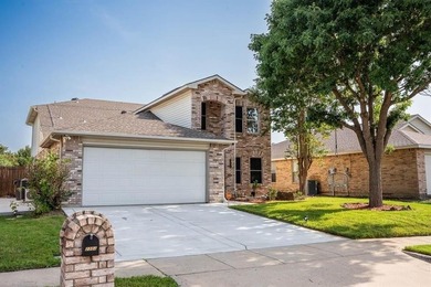 Lake Lewisville Home For Sale in Little Elm Texas