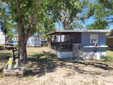 Lake McConaughy Home For Sale in Lewellen Nebraska