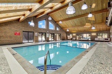Fabulous 5th floor studio at The Falls Pinnacle, one of the best - photo 38