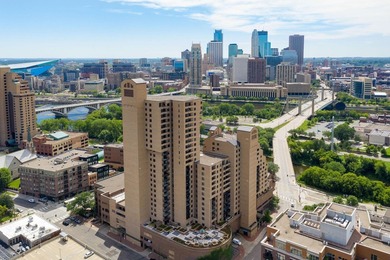 Fabulous 5th floor studio at The Falls Pinnacle, one of the best - photo 45