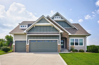 Saylorville Lake Home For Sale in Granger Iowa