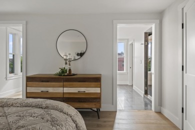 Located in Portland's desirable Eastern Waterfront, this