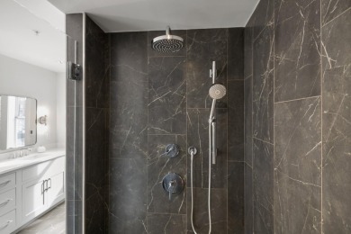 Located in Portland's desirable Eastern Waterfront, this