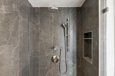 Located in Portland's desirable Eastern Waterfront, this