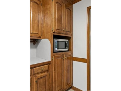 Welcome home to this charming all-brick ranch in the desirable - photo 18