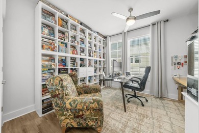 Hidden Grove is a tucked-away residential gem in the heart of - photo 28