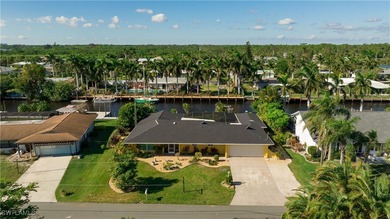 Caloosahatchee River Home For Sale in North Fort Myers Florida