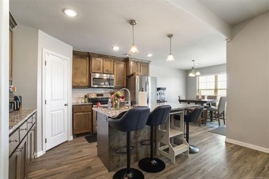 Welcome to The Lake Meadow Splash, a stunning 2021-built - photo 5