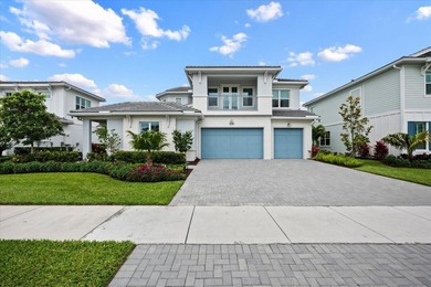 Welcome to refined luxury in the prestigious Watermark at Avenir - photo 4
