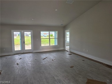 NEW CONSTRUCTION IN DESIRABLE NW CAPE CORAL! Welcome to your - photo 5