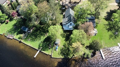 Escape to your own lakeside retreat with this beautifully - photo 7
