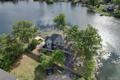 Lake Home For Sale in Lake Orion, Michigan