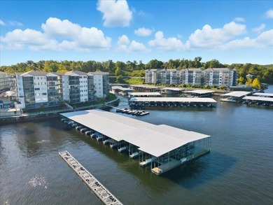 Nightly Rentals Allowed! This light-filled condo with three - photo 4