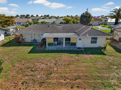 PUNTA GORDA ISLES! PRICED TO SELL 2-BEDROOM, 2-BATH HOME, 2-CAR - photo 23
