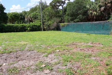 Cute, bright 3-bedroom, 2-bath single family home conveniently - photo 6