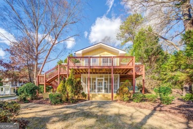 NEW PRICE. Updated Turtle Cove Home on Jackson Lake  - Lake Home For Sale in Monticello, Georgia