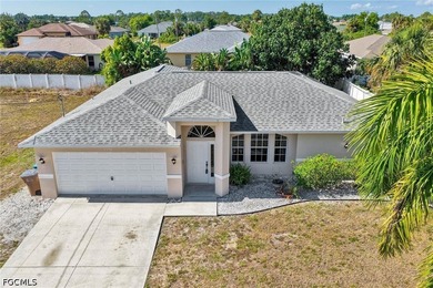 This beautifully maintained 3-bedroom, 2-bath home offers 1,566 - photo 2