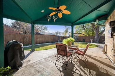 Well maintained family home offering 4 bedrooms, 2.5 baths, two