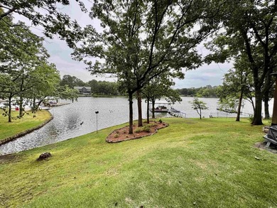 Lakefront Luxury on Lake Hamilton with Guest House, Storage - photo 2