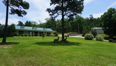Beautiful Home with Awesome Views!! This 2,091+/- SF 2 Bedroom - photo 4
